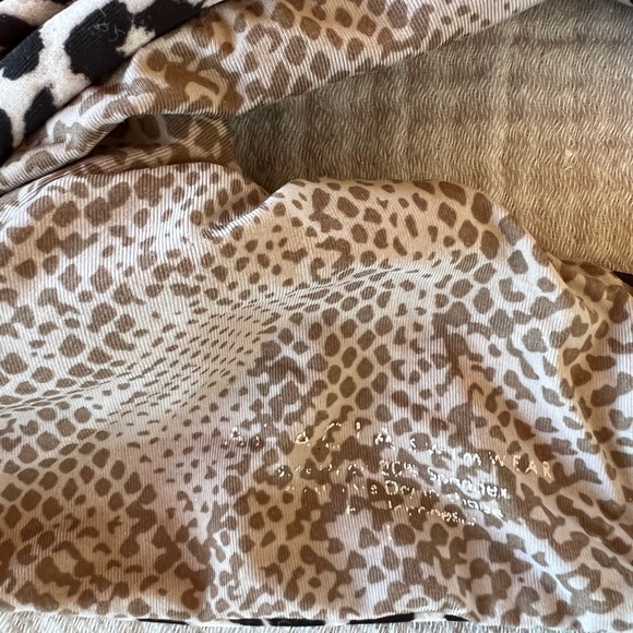 Acaica Swimwear leopard animal print set NEW bottoms - Picture 5 of 5